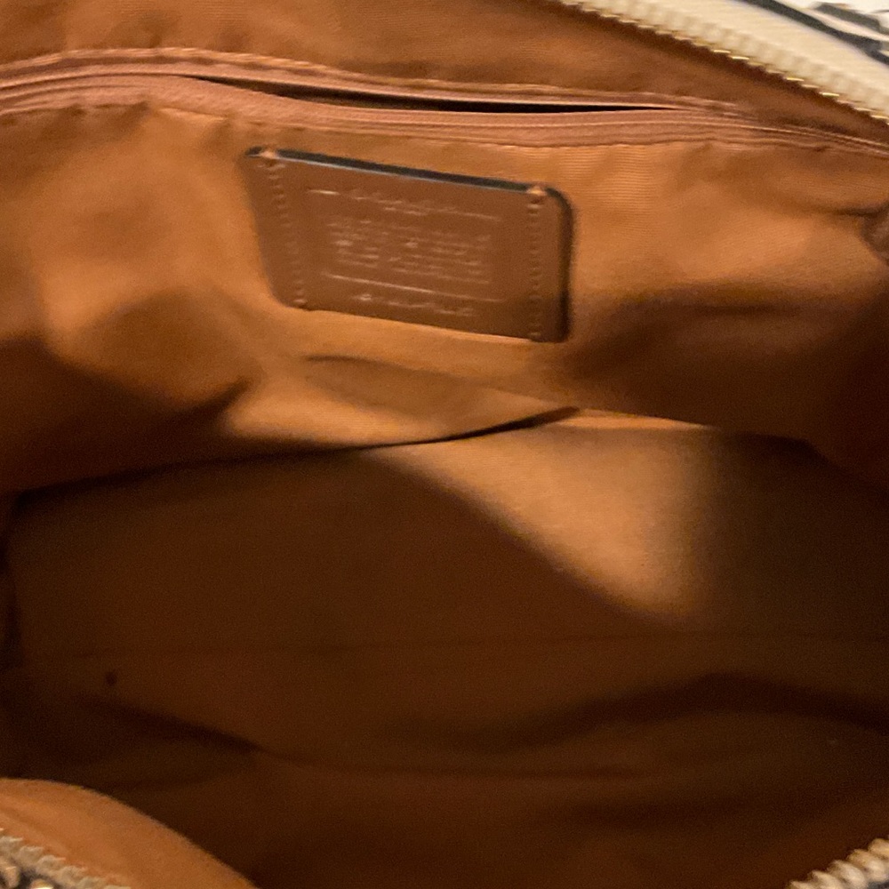 Coach Cream Tote with Black Handles - Picture 14 of 16
